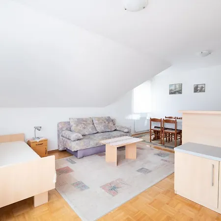 Apartmaji Trentelj * Bled