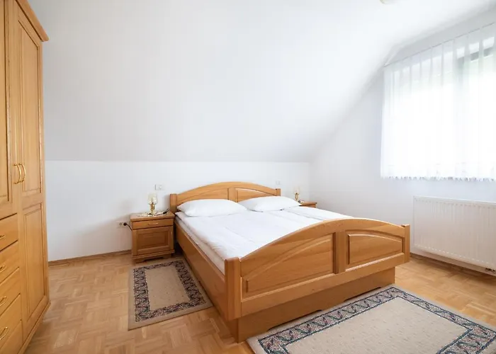 Apartmaji Trentelj Apartamento