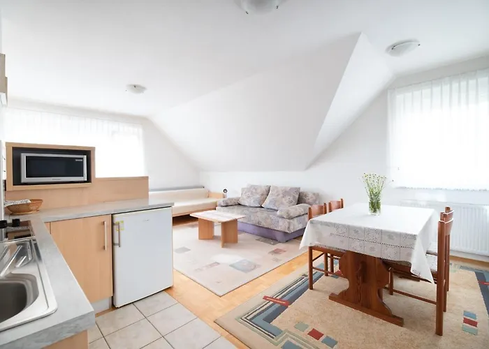 Apartmaji Trentelj Apartamento *