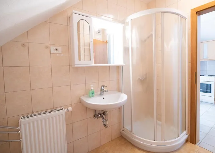 Apartmaji Trentelj Apartamento *