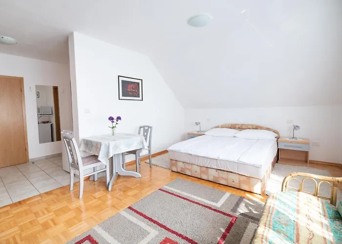 Apartmaji Trentelj